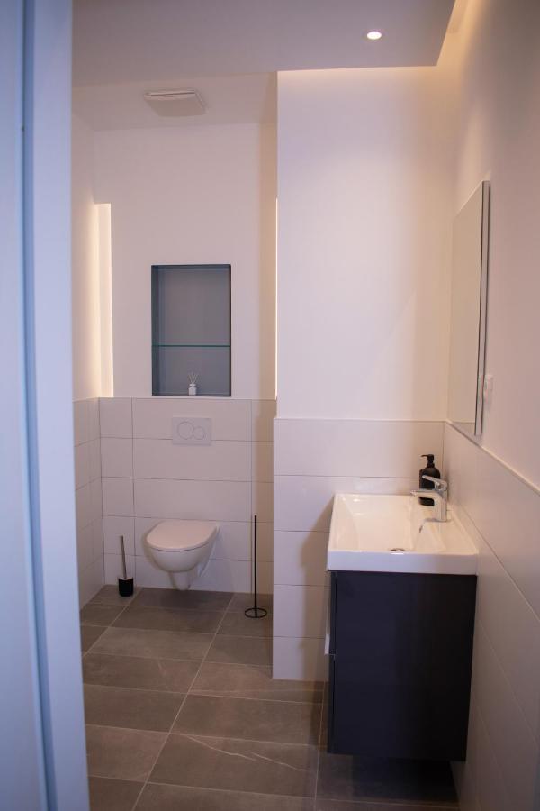 Luxury Cozy 2 Bdr Downtown Apt.5 Budapest Exterior foto