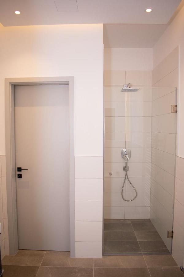 Luxury Cozy 2 Bdr Downtown Apt.5 Budapest Exterior foto